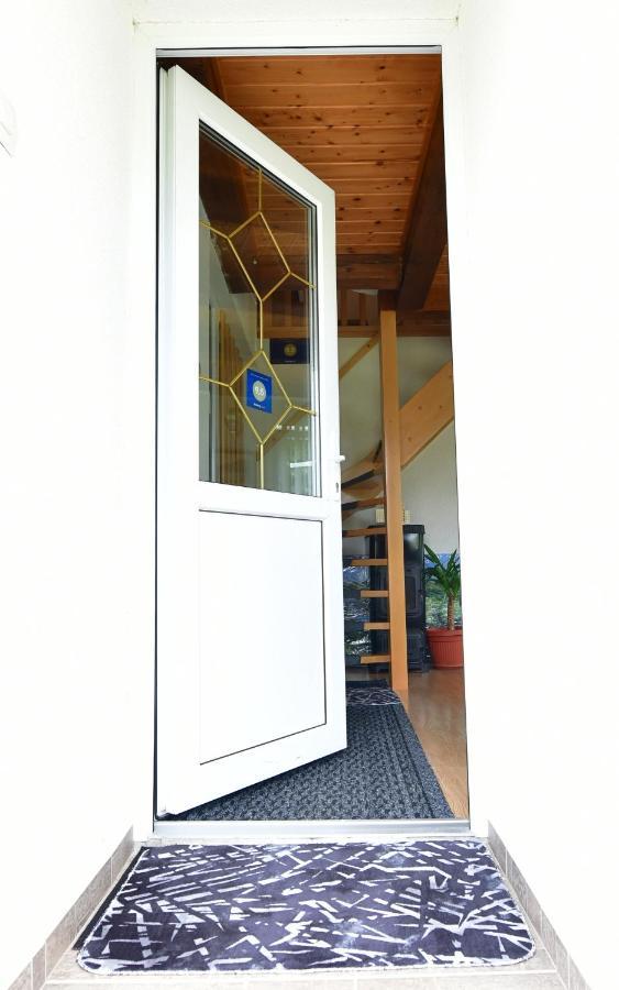 Rooms Toni Seliste Dreznicko Ngoại thất bức ảnh